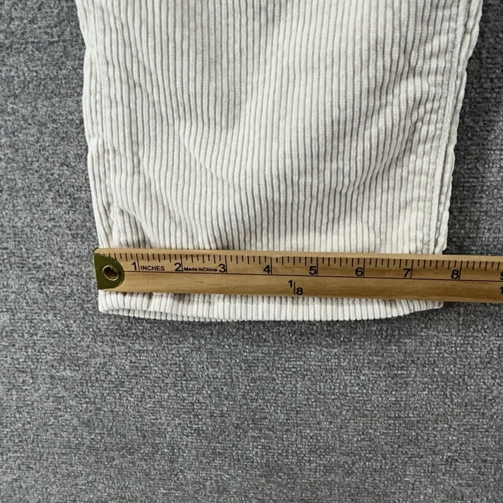 Levis‎ Ribcage Straight Corduroy Pants Women Size 26x27 Beige Casual Button Fly